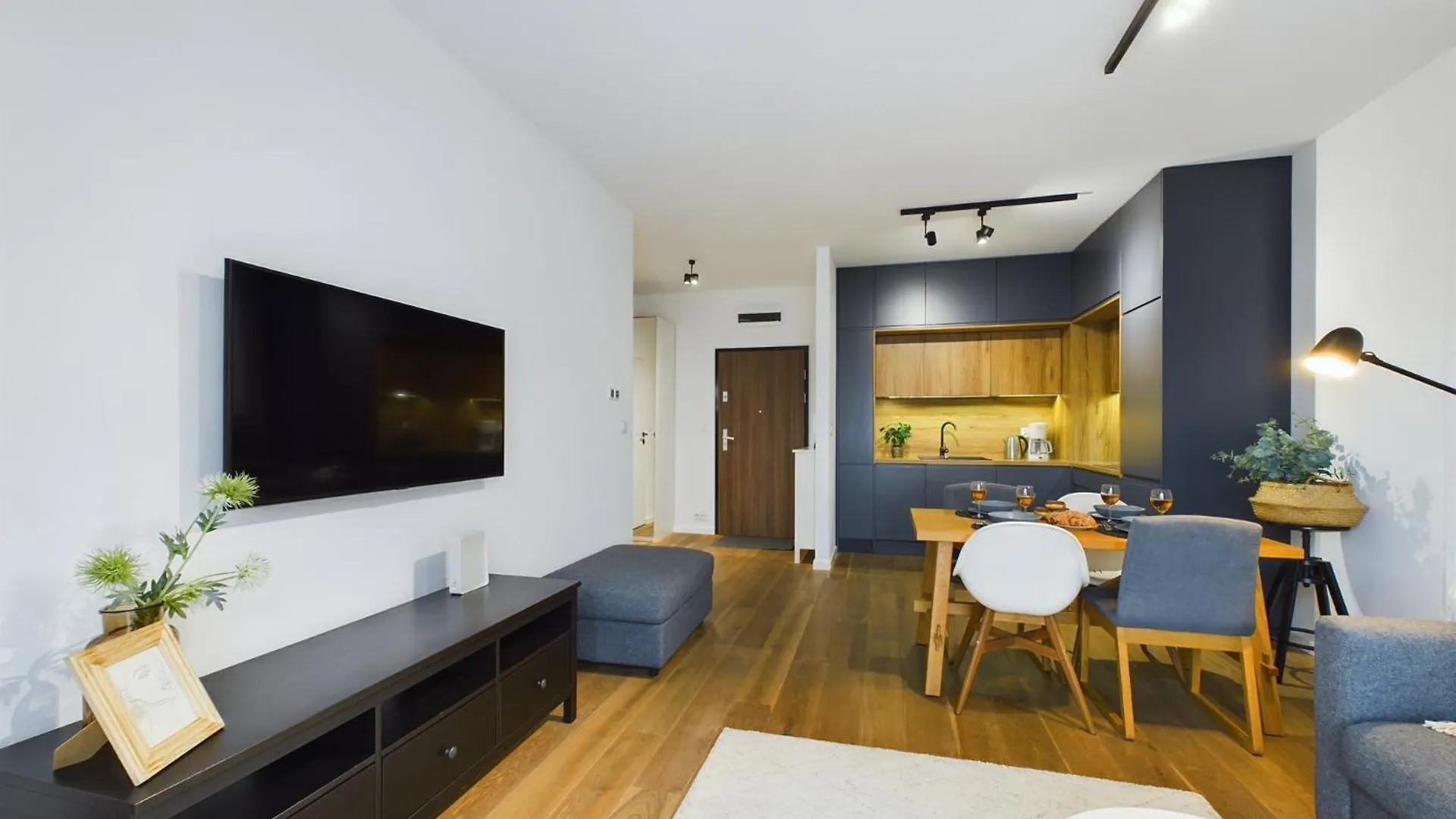 Apartments Go Rakowicka By Noclegi Renters Cracovie 0*,  Pologne